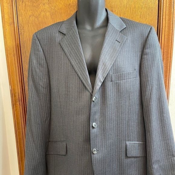 Arnold Brant Grey Pinstripe Suit Jacket and Pants Size 44R - Picture 2 of 16